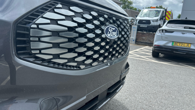 Ford Tourneo Custom 340 L1 Electric Rwd 160kW 65kWh H1 Titanium X 8 seater Auto